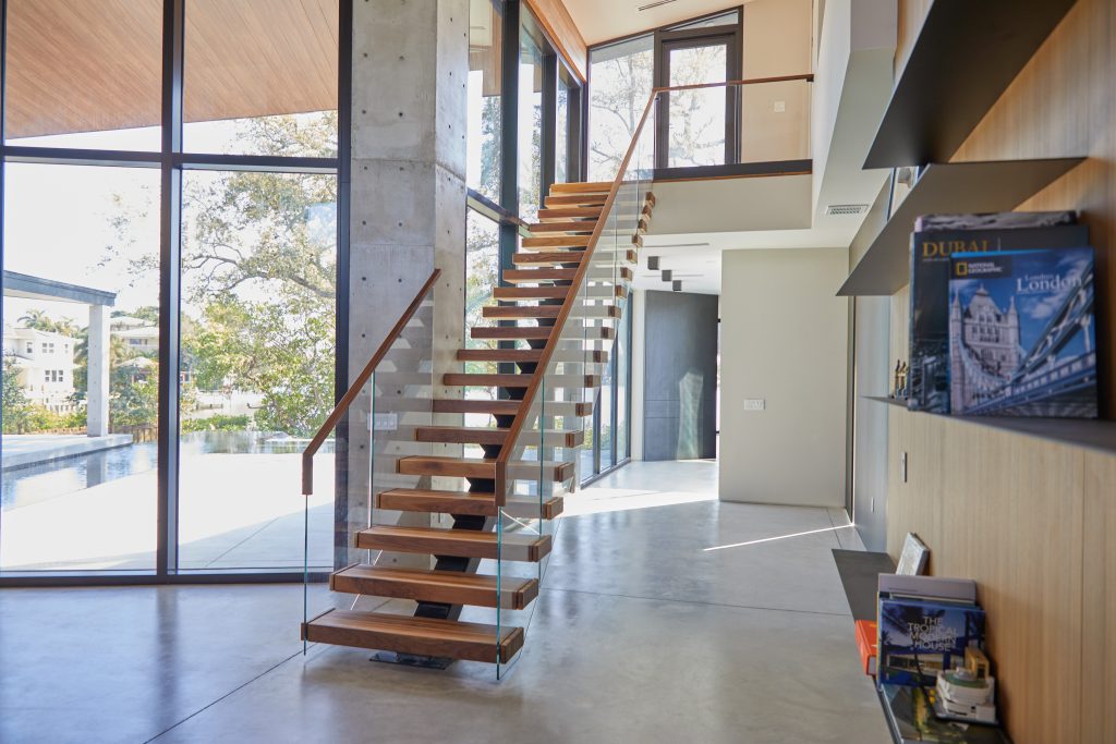 Walnut Vedera + Base Rail Walnut Vedera + Base Rail